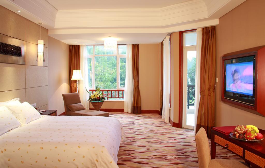 Dongguan Goodview Hotel Sangem Qiaotou Екстериор снимка